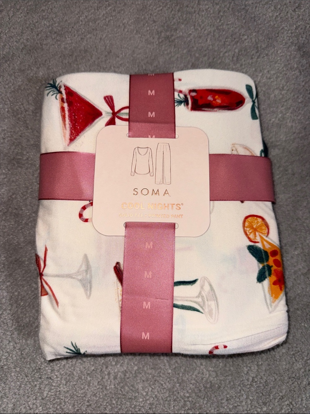 Soma Cool Nights White Holiday Cocktail Print Blanket